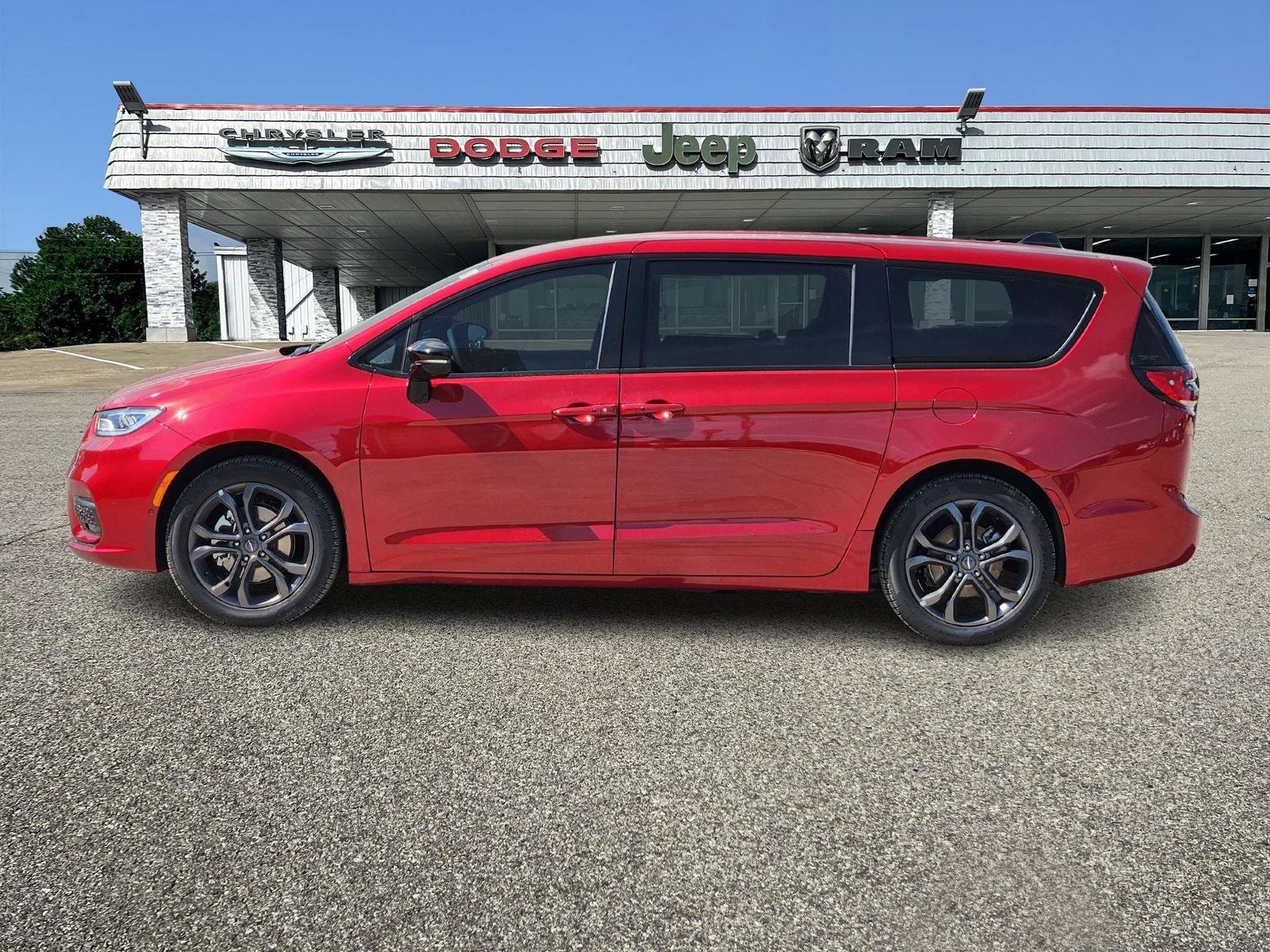 2026 Chrysler Pacifica PACIFICA SELECT