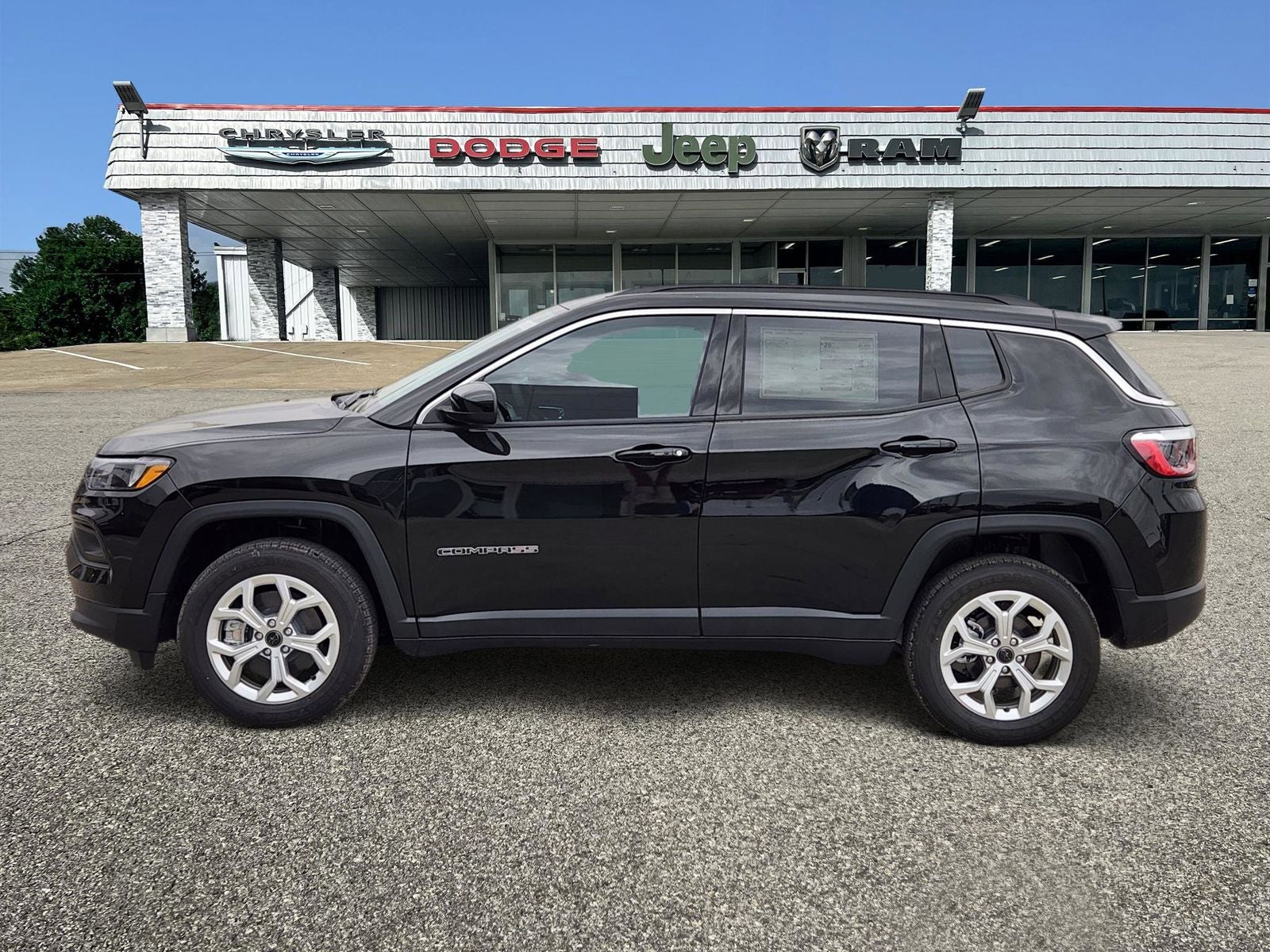 2026 Jeep Compass COMPASS LATITUDE 4X4