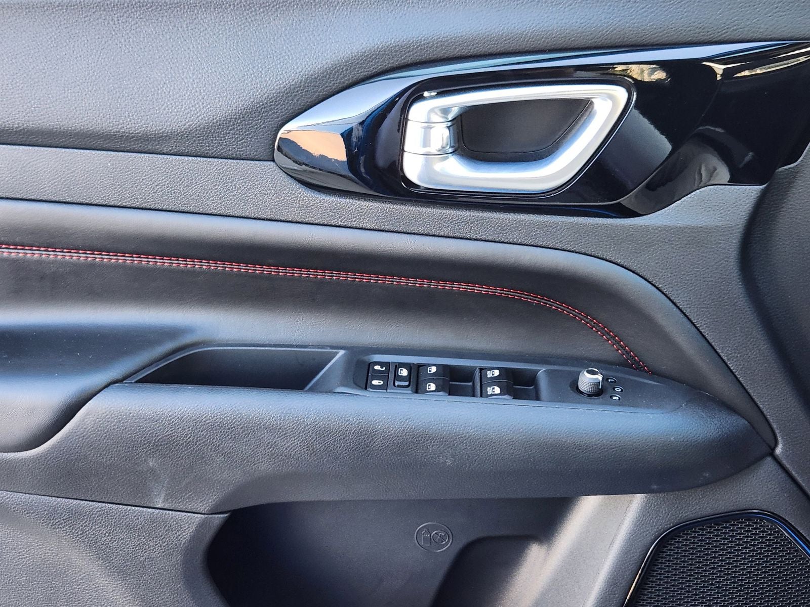 2025 Jeep Compass COMPASS TRAILHAWK 4X4