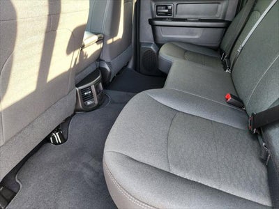 2027 RAM Ram 2500 RAM 2500 BLACK EXPRESS CREW CAB 4X4 6'4' BOX