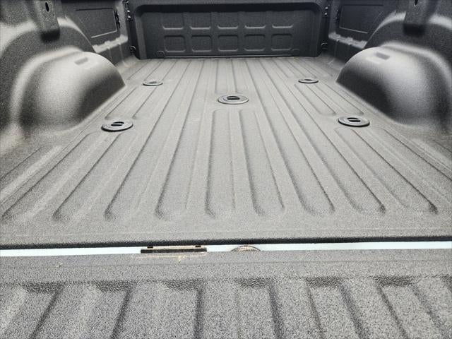 2026 RAM Ram 2500 RAM 2500 BLACK EXPRESS CREW CAB 4X4 8' BOX