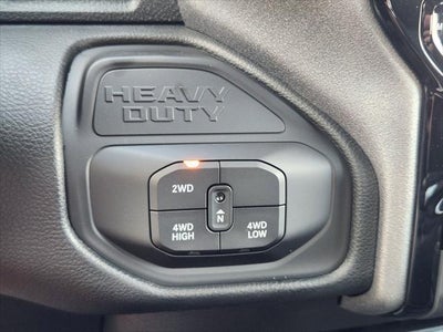 2027 RAM Ram 2500 RAM 2500 BLACK EXPRESS CREW CAB 4X4 8' BOX