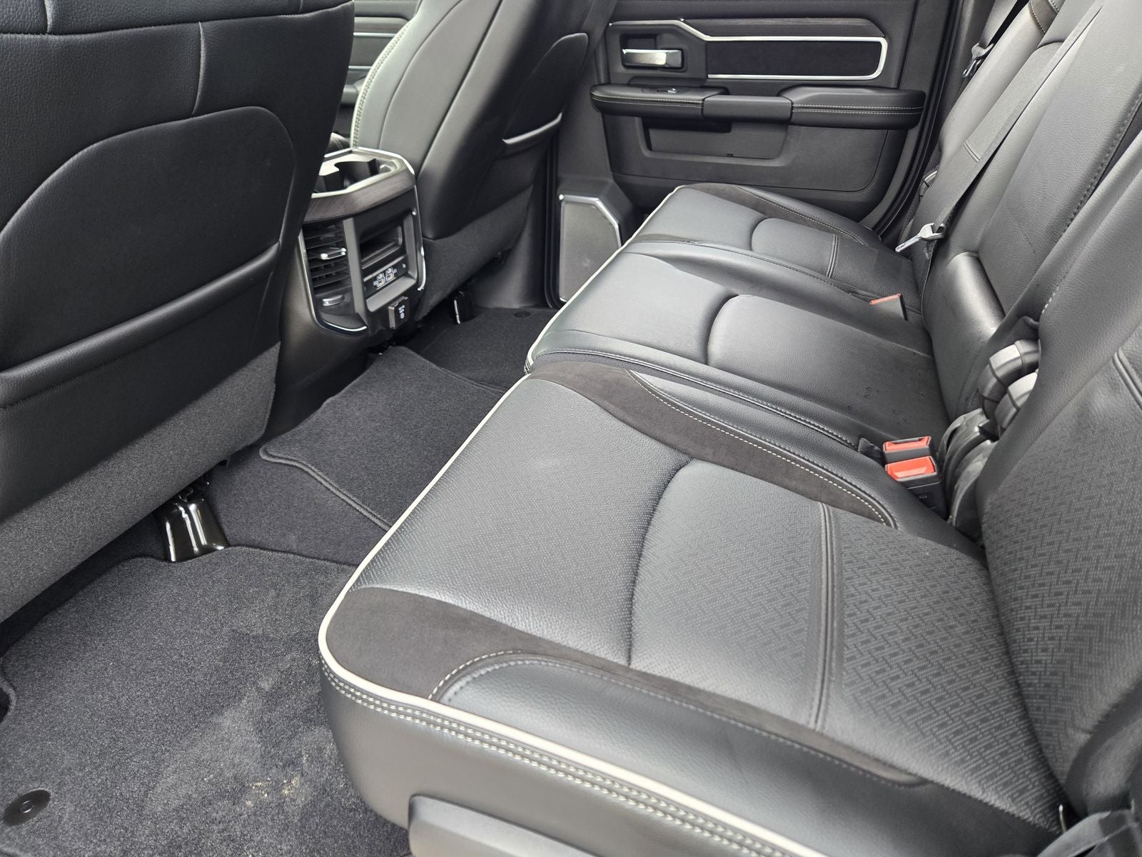 2026 RAM Ram 2500 RAM 2500 LARAMIE MEGA CAB 4X4 6'4' BOX