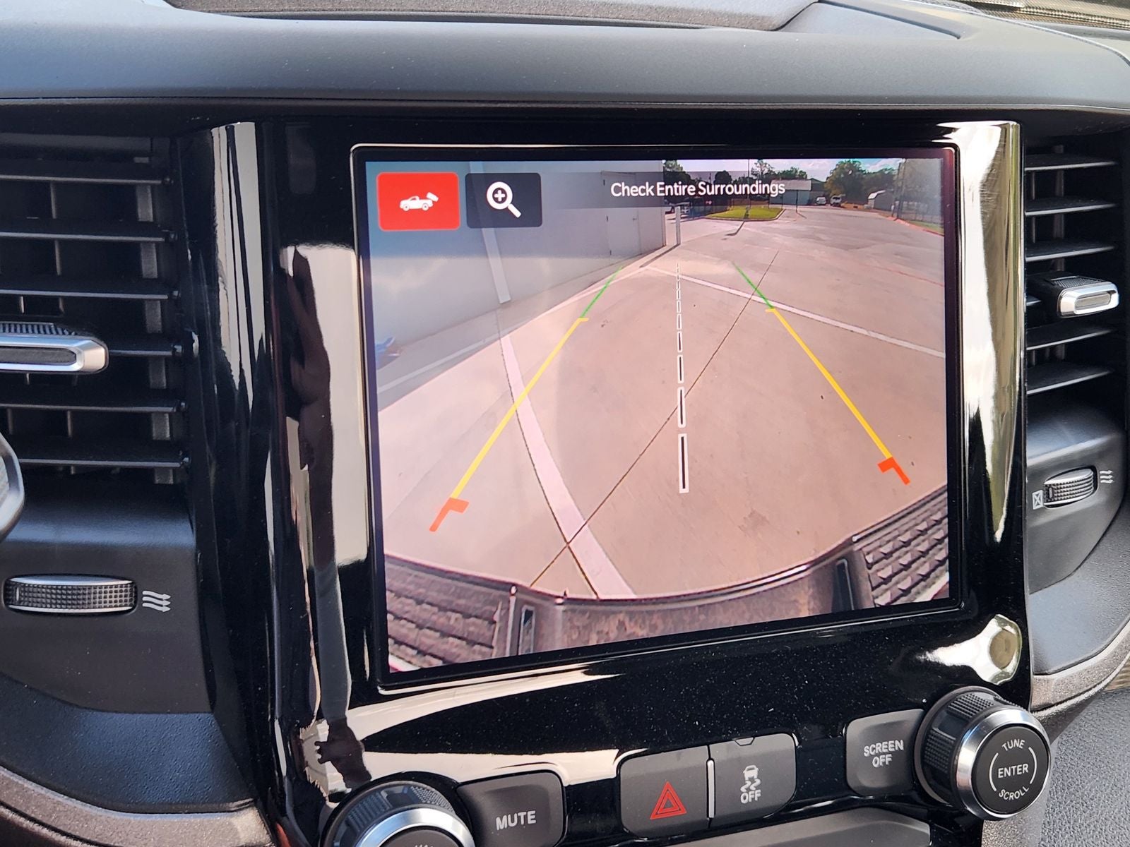 2027 RAM Ram 3500 RAM 3500 TRADESMAN REGULAR CAB 4X4 8' BOX