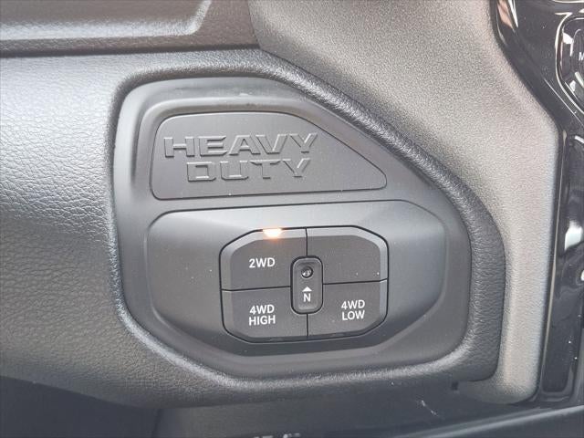 2026 RAM Ram 3500 RAM 3500 TRADESMAN CREW CAB 4X4 8' BOX