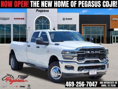 2026 RAM Ram 3500 RAM 3500 TRADESMAN CREW CAB 4X4 8' BOX