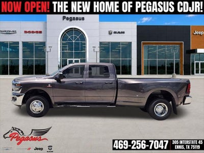 2026 RAM Ram 3500 RAM 3500 TRADESMAN CREW CAB 4X4 8' BOX