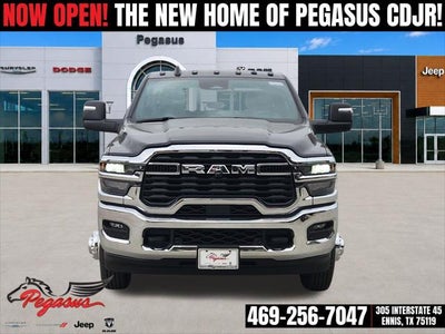 2026 RAM Ram 3500 RAM 3500 TRADESMAN CREW CAB 4X4 8' BOX