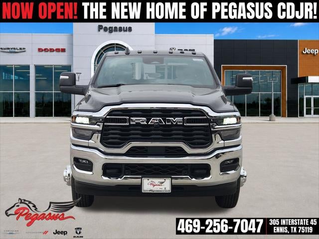 2026 RAM Ram 3500 RAM 3500 TRADESMAN CREW CAB 4X4 8' BOX