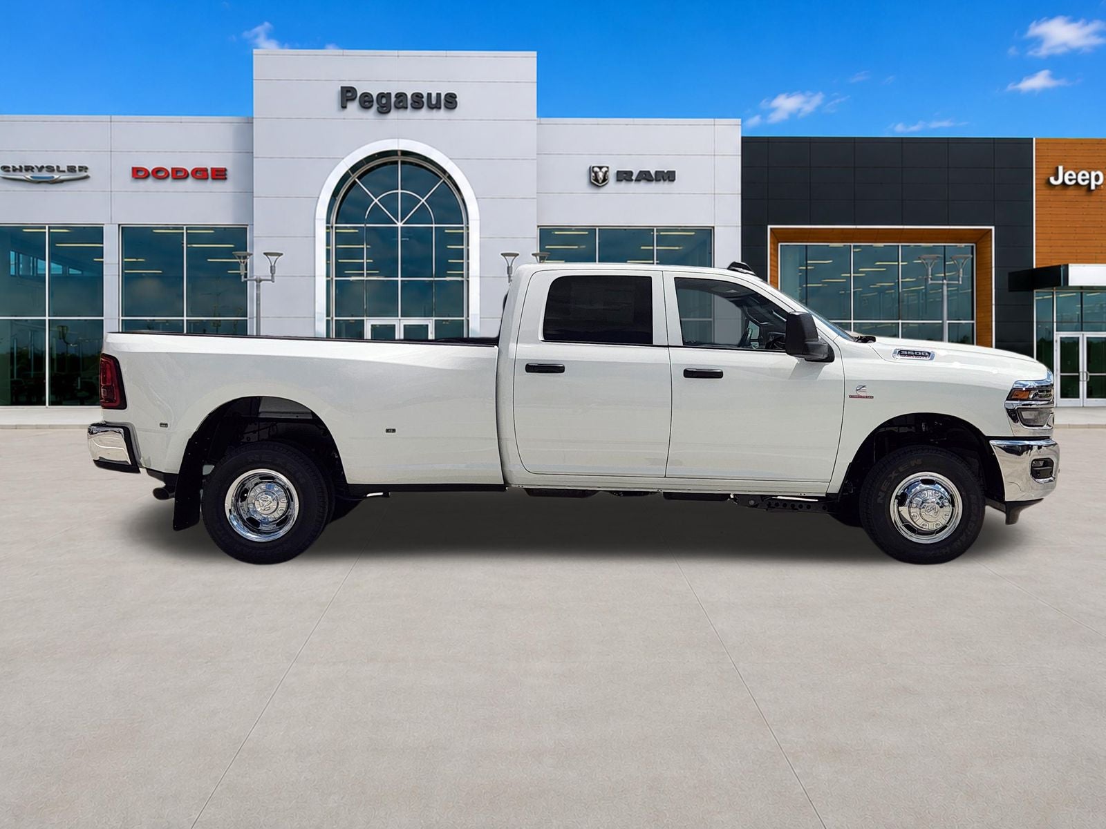 2027 RAM Ram 3500 Tradesman