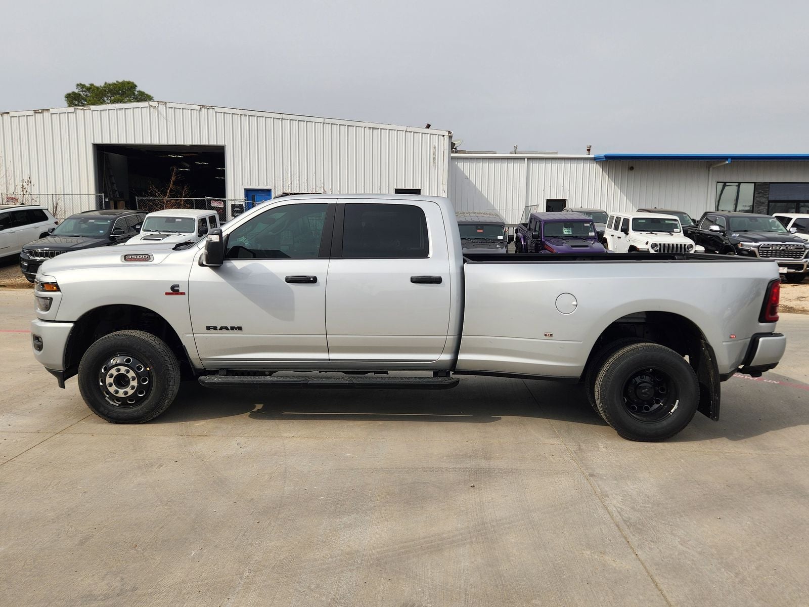2026 RAM Ram 3500 RAM 3500 LONE STAR CREW CAB 4X4 8' BOX