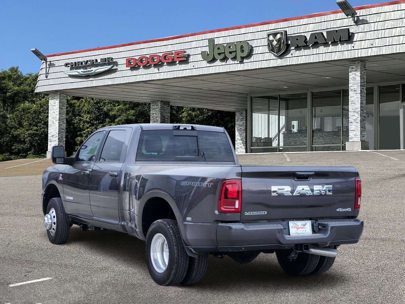 2026 RAM Ram 3500 RAM 3500 LARAMIE CREW CAB 4X4 8' BOX