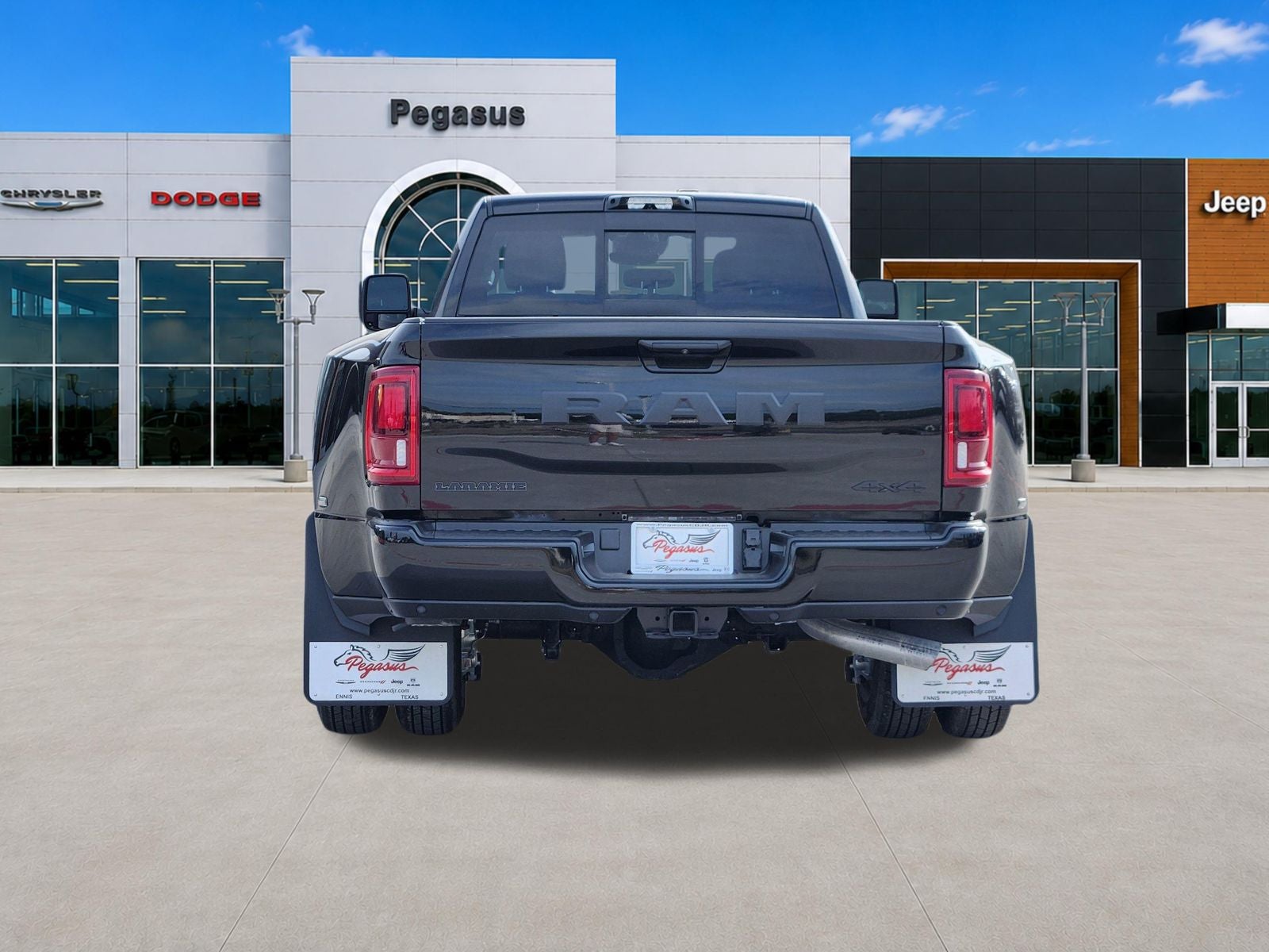 2026 RAM Ram 3500 RAM 3500 LARAMIE CREW CAB 4X4 8' BOX