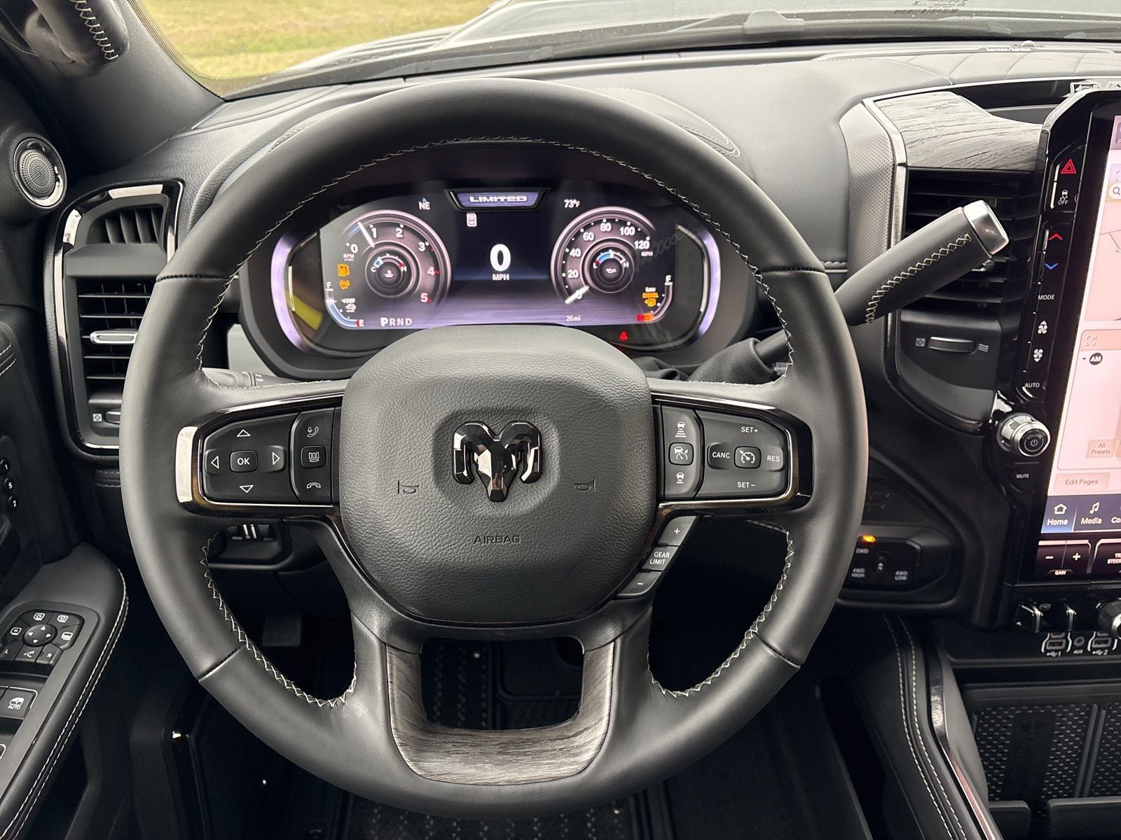 2026 RAM Ram 3500 RAM 3500 LIMITED MEGA CAB 4X4 6'4' BOX