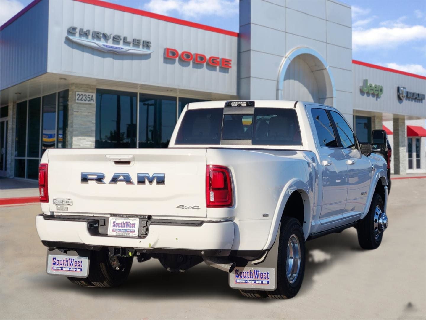 2026 RAM Ram 3500 RAM 3500 LIMITED LONGHORN CREW CAB 4X4 8' BOX