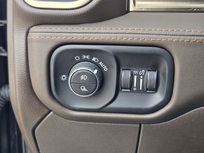 2026 RAM Ram 3500 RAM 3500 LIMITED LONGHORN CREW CAB 4X4 8' BOX