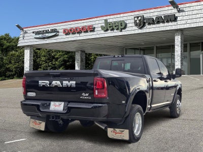 2026 RAM Ram 3500 RAM 3500 LIMITED LONGHORN CREW CAB 4X4 8' BOX