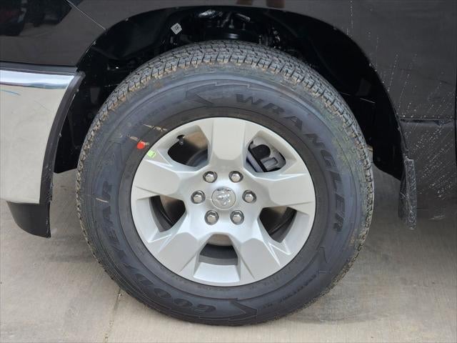 2026 RAM Ram 1500 RAM 1500 LONE STAR CREW CAB 4X2 5'7' BOX