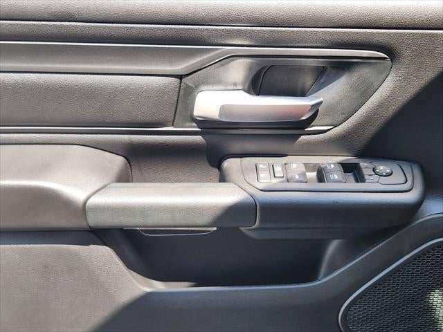 2026 RAM Ram 1500 RAM 1500 TRADESMAN CREW CAB 4X2 5'7' BOX