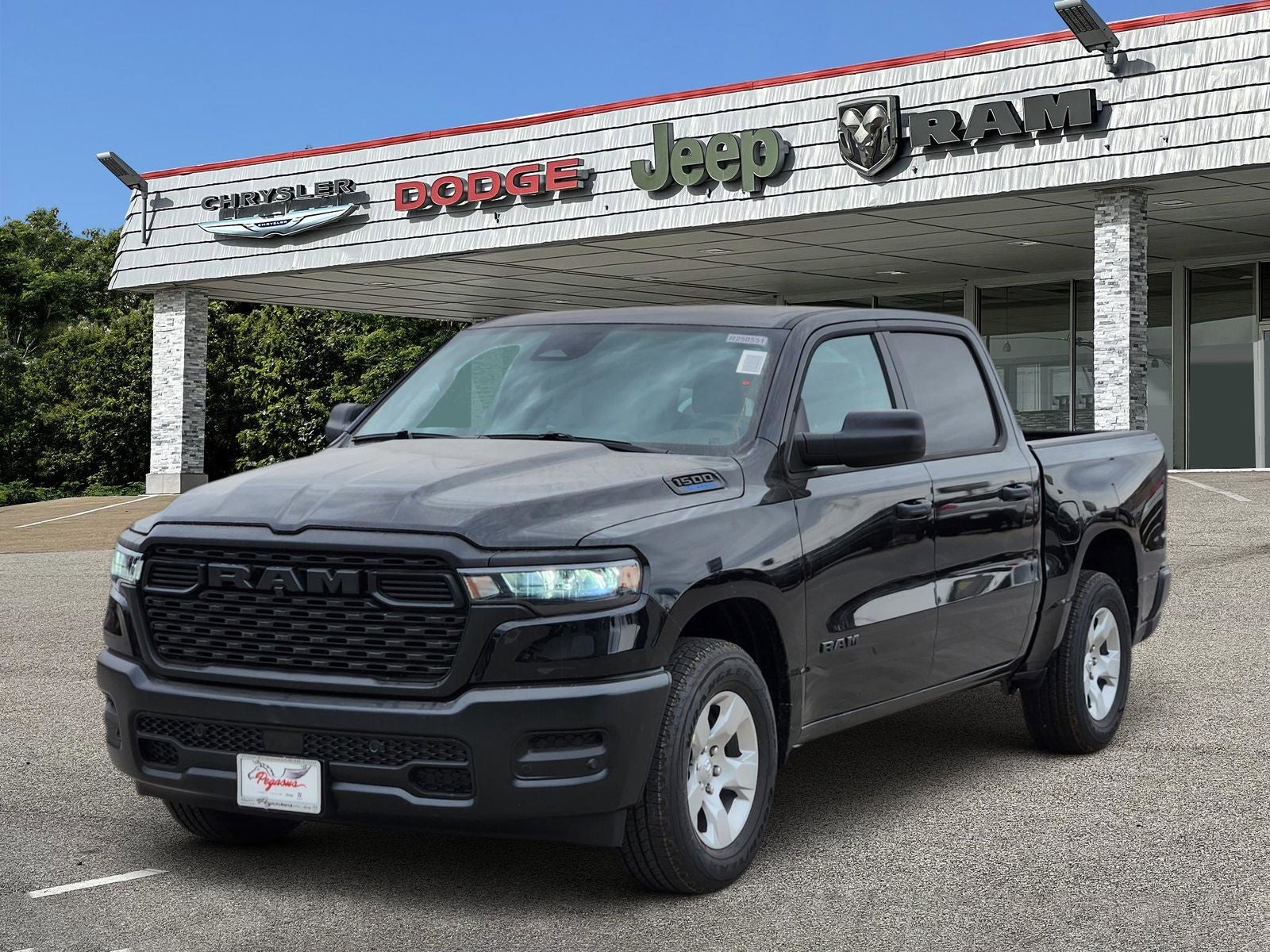 2025 RAM Ram 1500 RAM 1500 TRADESMAN CREW CAB 4X2 5'7' BOX