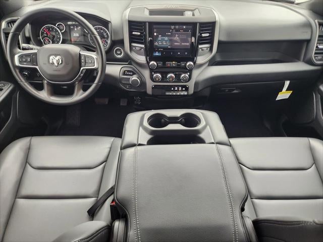 2026 RAM Ram 1500 RAM 1500 TRADESMAN CREW CAB 4X2 5'7' BOX