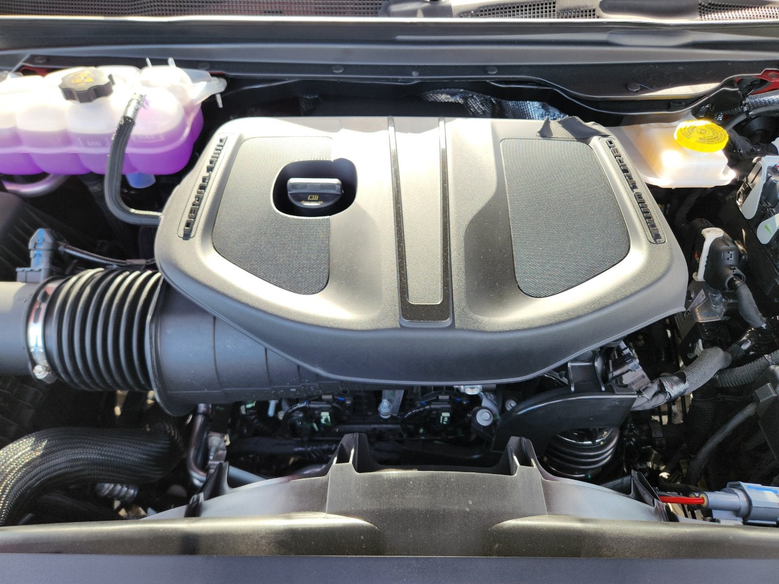 2027 RAM Ram 1500 RAM 1500 EXPRESS CREW CAB 4X2 5'7' BOX