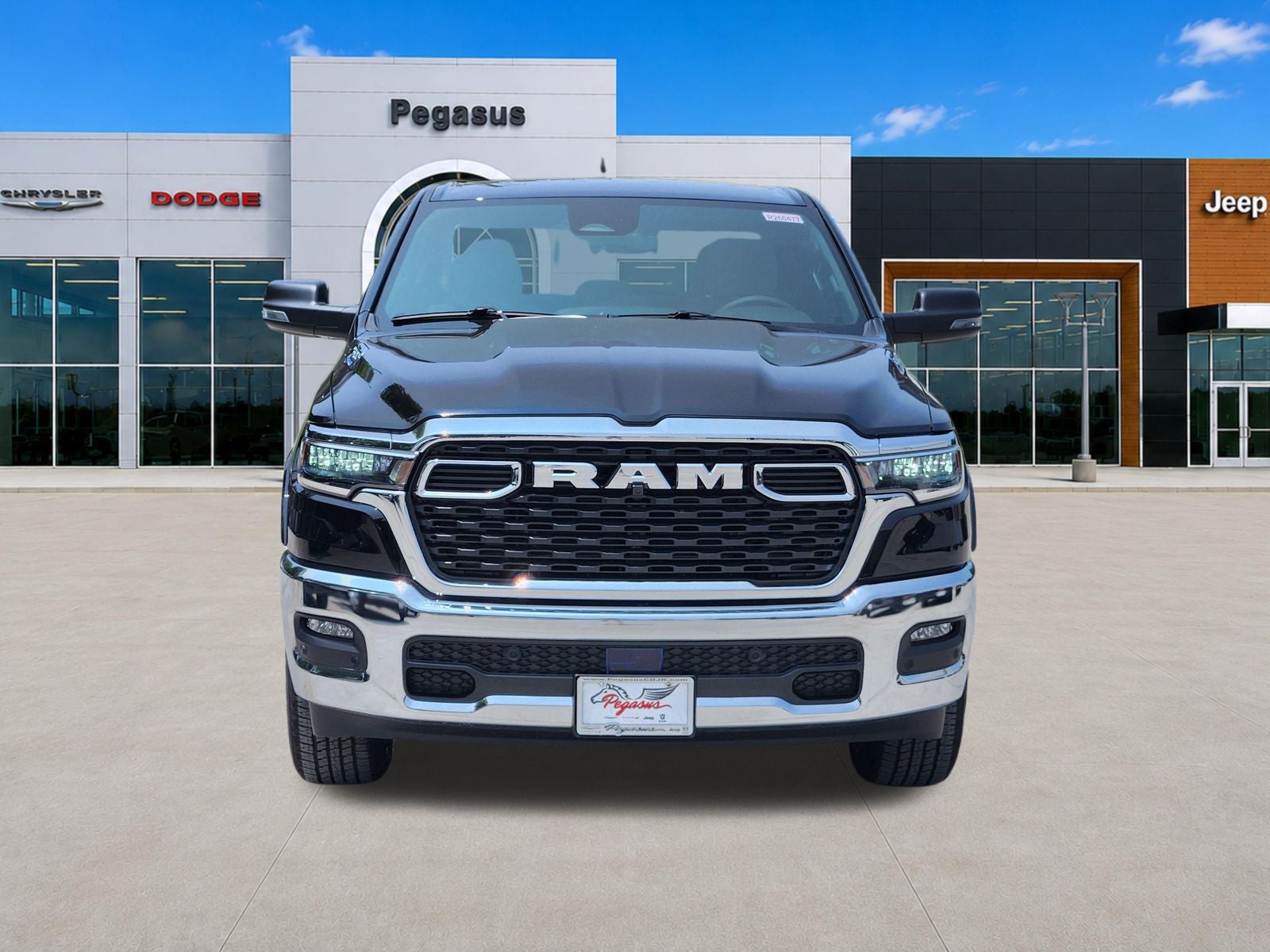 2026 RAM Ram 1500 RAM 1500 LONE STAR CREW CAB 4X4 5'7' BOX