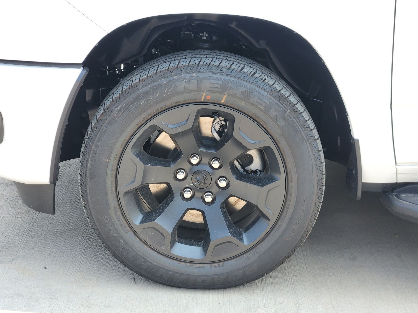 2026 RAM Ram 1500 RAM 1500 EXPRESS CREW CAB 4X4 5'7' BOX