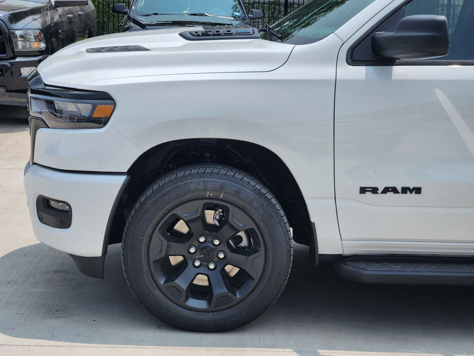 2026 RAM Ram 1500 RAM 1500 EXPRESS CREW CAB 4X4 5'7' BOX