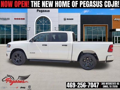 2026 RAM Ram 1500 RAM 1500 EXPRESS CREW CAB 4X4 5'7' BOX