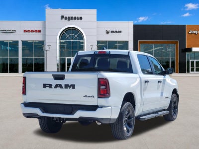 2026 RAM Ram 1500 RAM 1500 EXPRESS CREW CAB 4X4 5'7' BOX