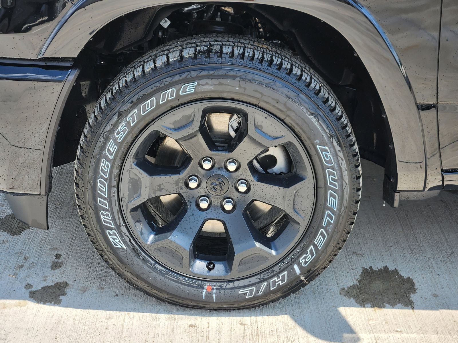 2026 RAM Ram 1500 RAM 1500 LONE STAR CREW CAB 4X4 5'7' BOX