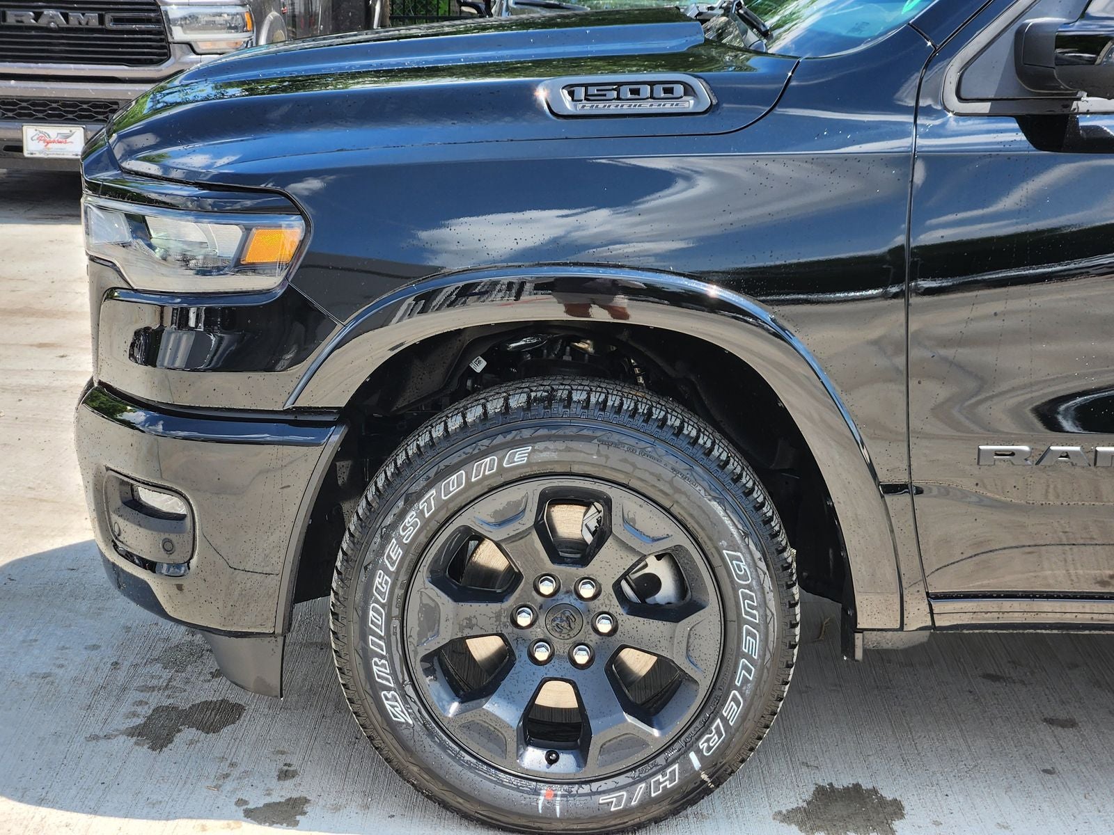 2026 RAM Ram 1500 RAM 1500 LONE STAR CREW CAB 4X4 5'7' BOX