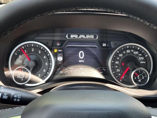 2026 RAM Ram 1500 RAM 1500 LONE STAR CREW CAB 4X4 5'7' BOX