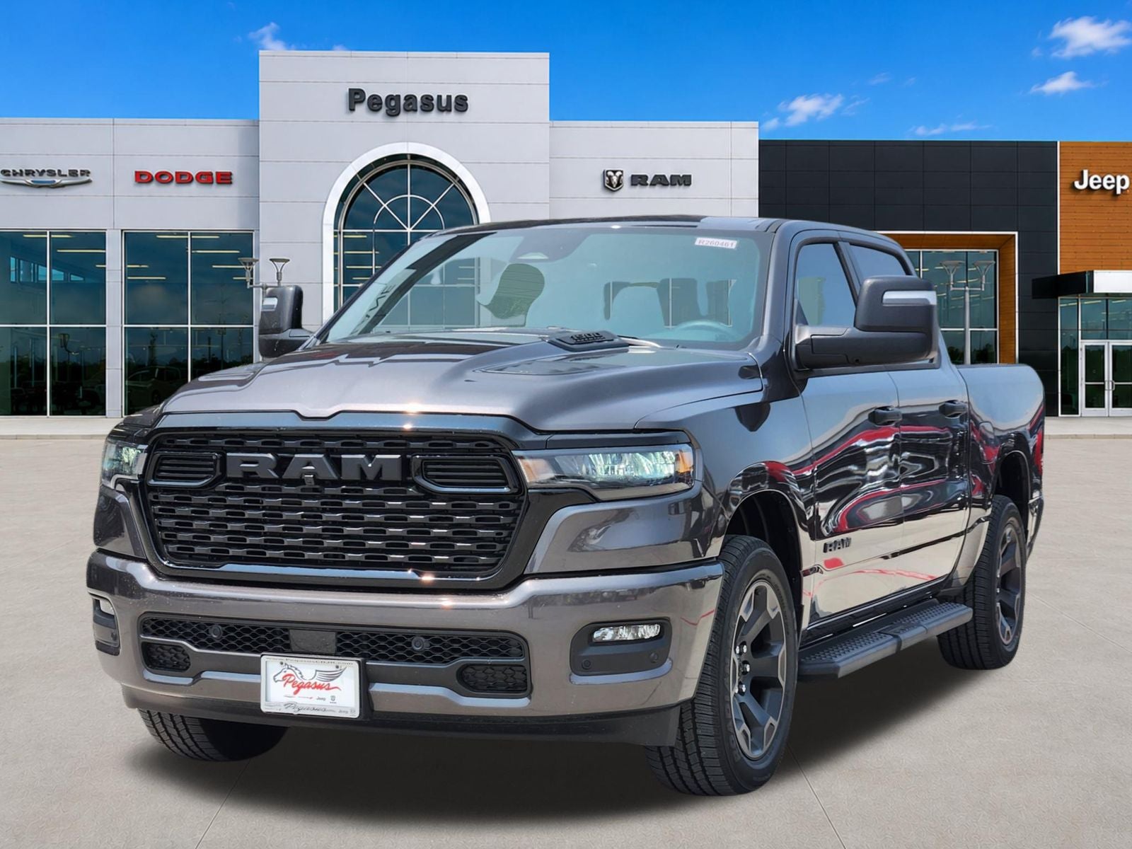 2026 RAM Ram 1500 RAM 1500 EXPRESS CREW CAB 4X4 5'7' BOX
