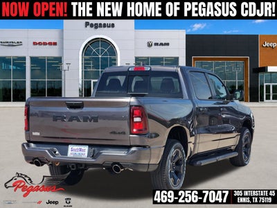 2026 RAM Ram 1500 RAM 1500 EXPRESS CREW CAB 4X4 5'7' BOX