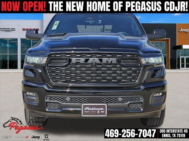 2026 RAM Ram 1500 RAM 1500 EXPRESS CREW CAB 4X4 5'7' BOX