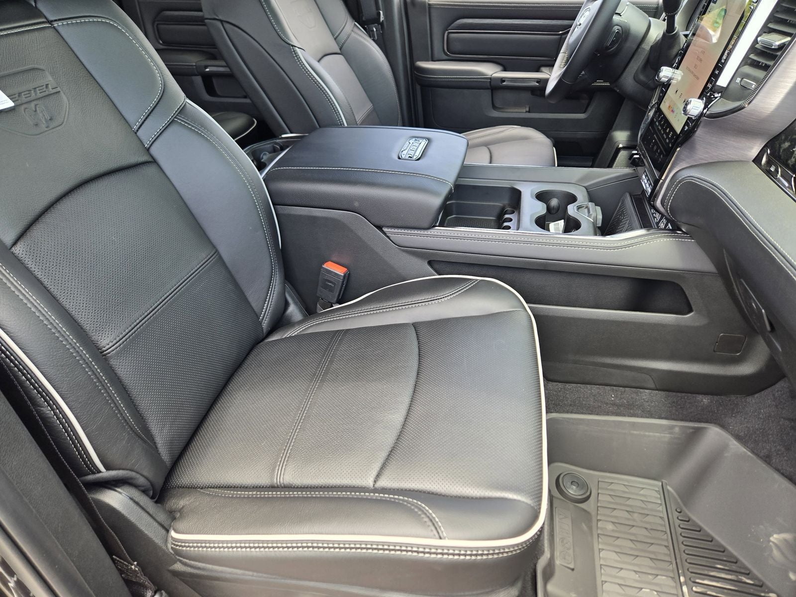 2025 RAM Ram 2500 RAM 2500 REBEL CREW CAB 4X4 6'4' BOX