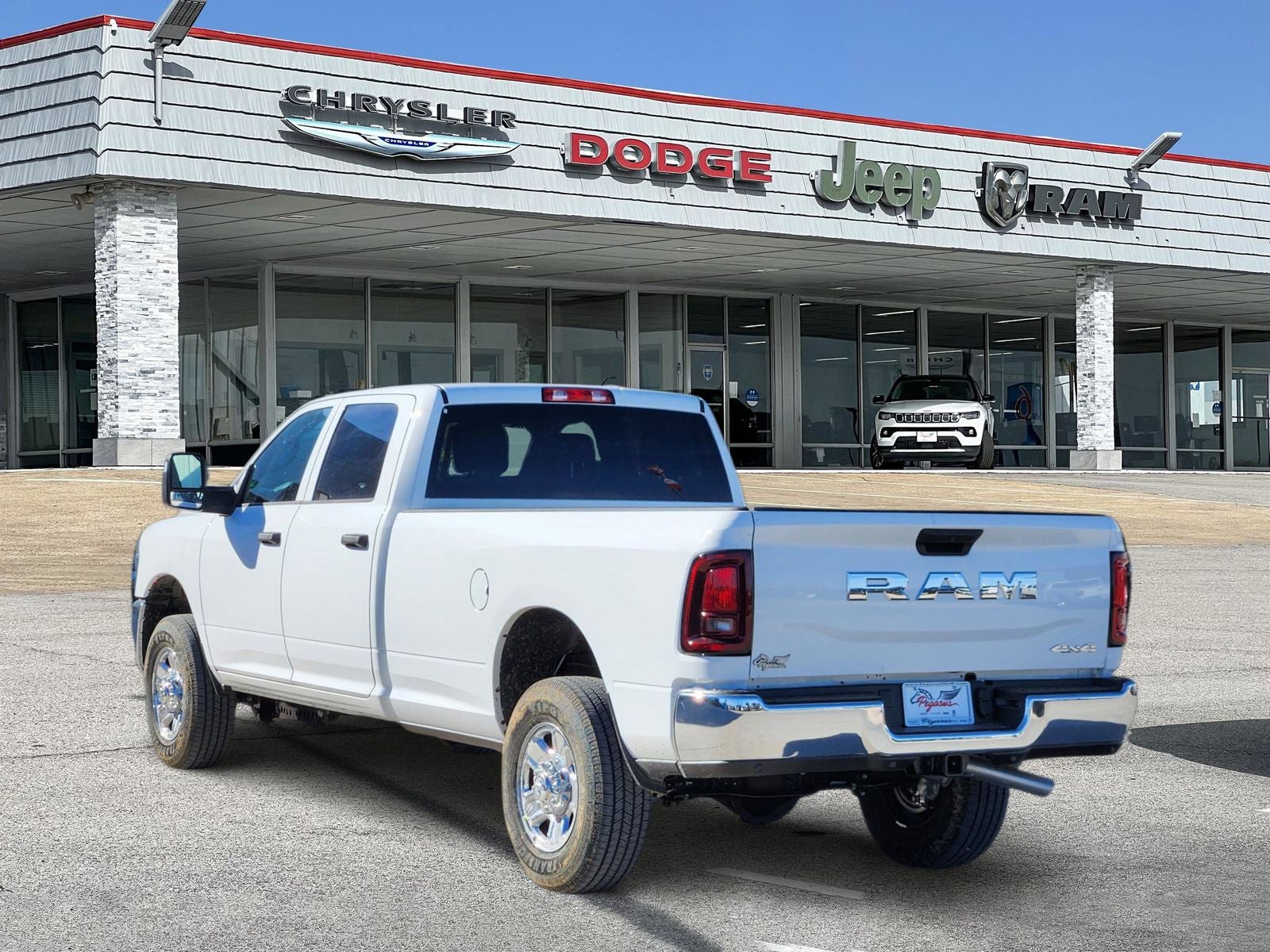 2026 RAM Ram 2500 RAM 2500 TRADESMAN CREW CAB 4X4 8' BOX