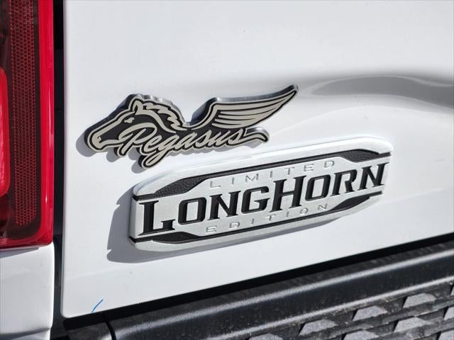 2026 RAM Ram 2500 RAM 2500 LIMITED LONGHORN CREW CAB 4X4 6'4' BOX