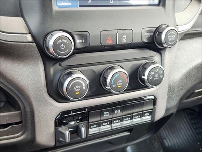 2024 RAM Ram 5500 Chassis Cab RAM 5500 TRADESMAN CHASSIS CREW CAB 4X2 84' CA