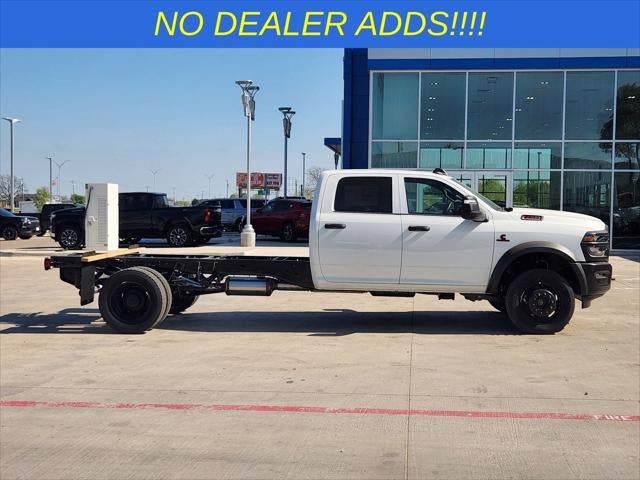 2026 RAM Ram 5500 Chassis Cab RAM 5500 TRADESMAN CHASSIS CREW CAB 4X4 84' CA