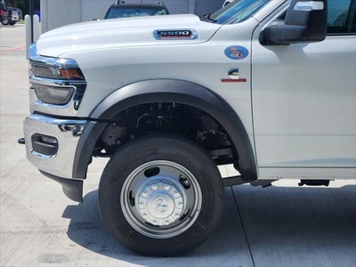 2026 RAM 5500 Chassis Cab RAM 5500 TRADESMAN CHASSIS CREW CAB 4X4 84' CA