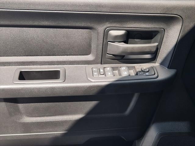 2026 RAM 5500 Chassis Cab RAM 5500 TRADESMAN CHASSIS CREW CAB 4X4 84' CA