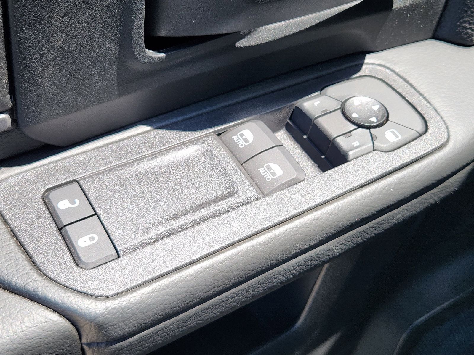 2025 RAM Ram 3500 Chassis Cab RAM 3500 TRADESMAN CHASSIS REGULAR CAB 4X2 60' CA