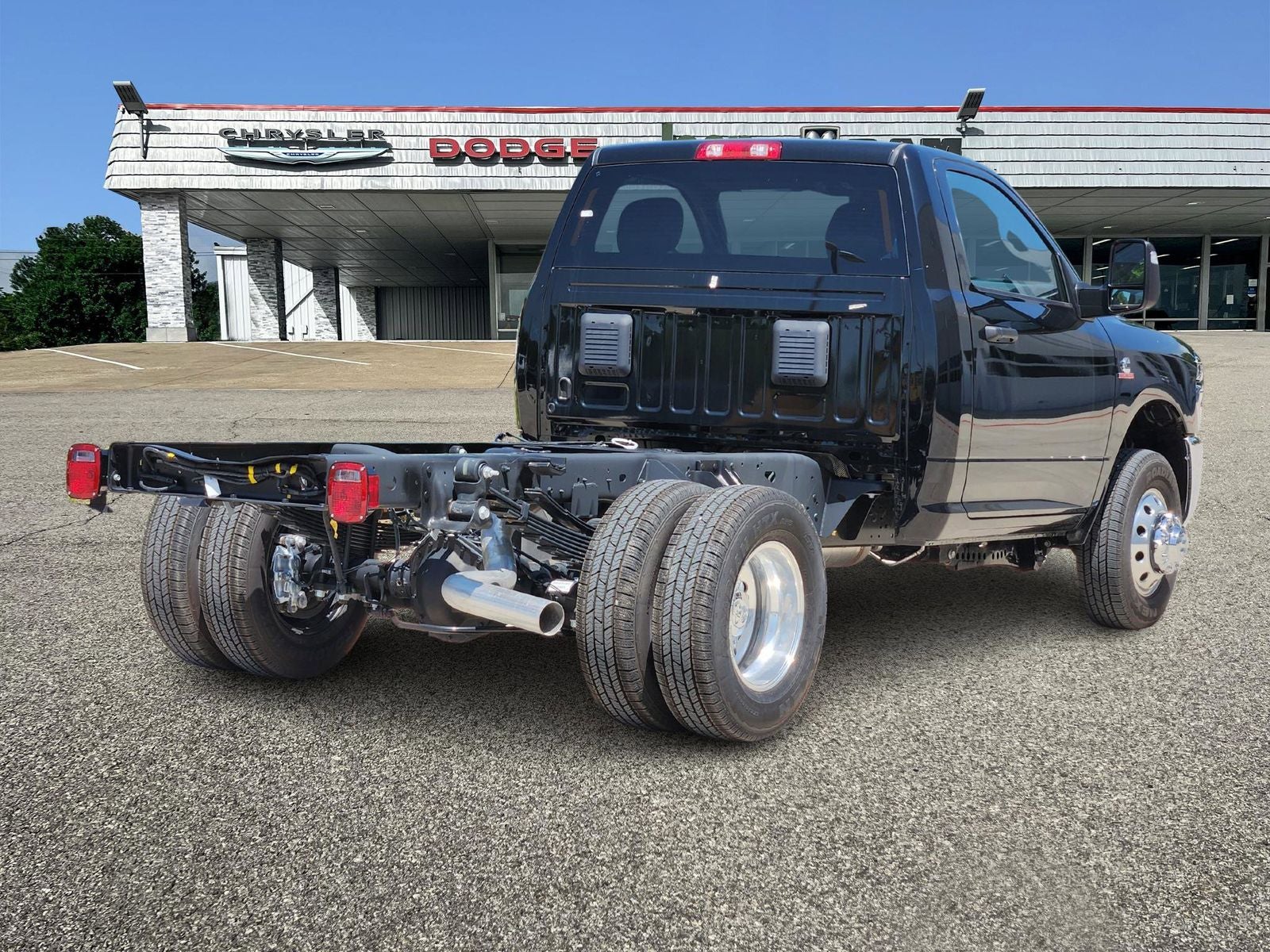 2025 RAM Ram 3500 Chassis Cab RAM 3500 TRADESMAN CHASSIS REGULAR CAB 4X2 60' CA