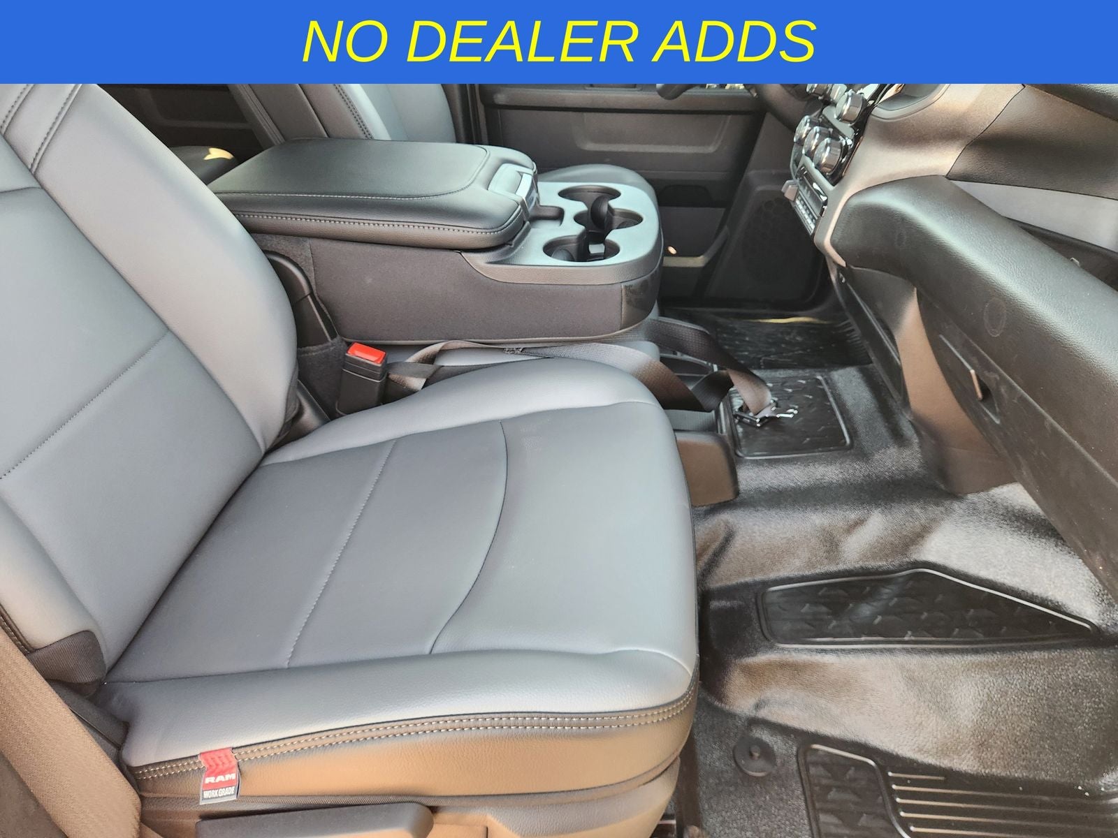 2026 RAM Ram 3500 Chassis Cab RAM 3500 TRADESMAN CREW CAB CHASSIS 4X4 60' CA