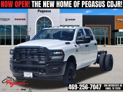 2026 RAM Ram 3500 Chassis Cab RAM 3500 TRADESMAN CREW CAB CHASSIS 4X4 60' CA