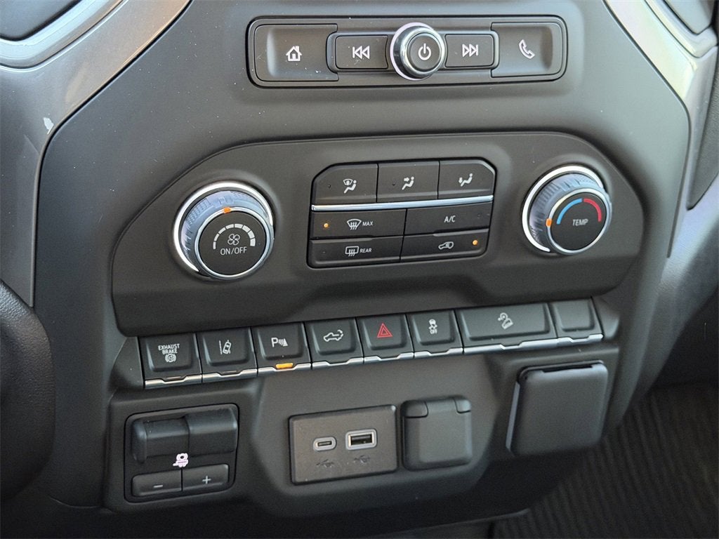 2025 Chevrolet Silverado 2500 HD Custom