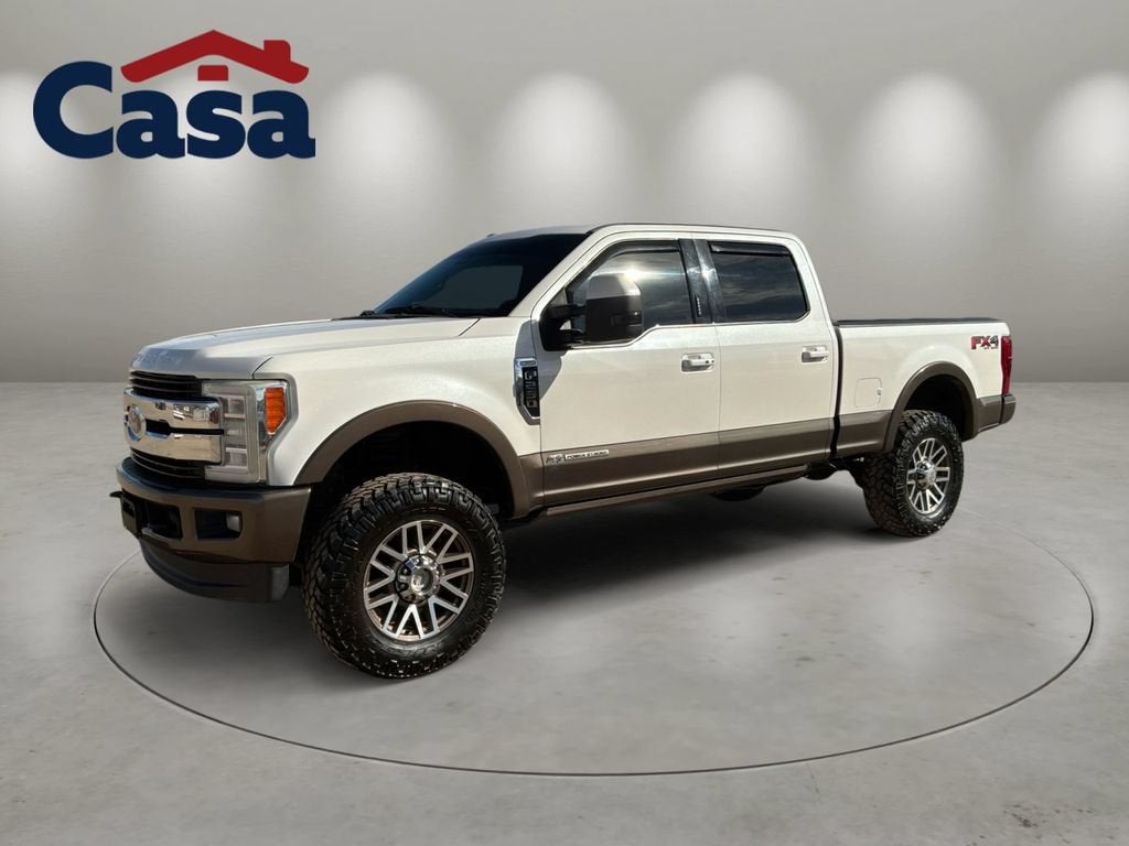 2017 Ford Super Duty F-250 SRW Lariat